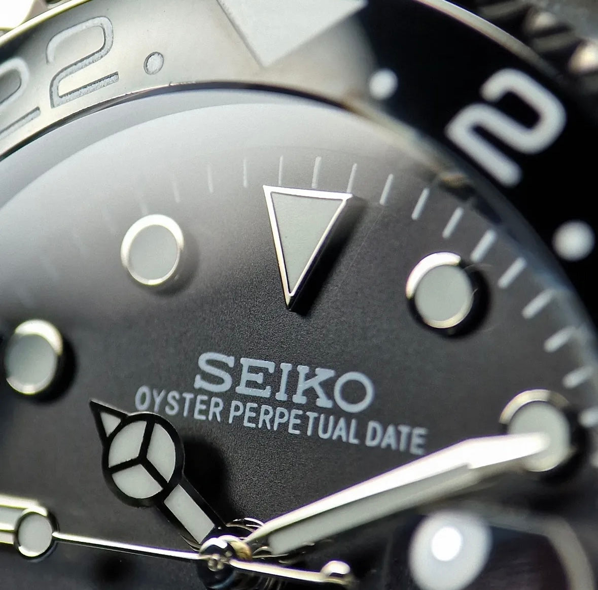 SEIKO MOD GMT PEPSI MEN'S WATCH – HIKARI SEIKO MOD GMT PEPSI MEN'S WATCH – HIKARI