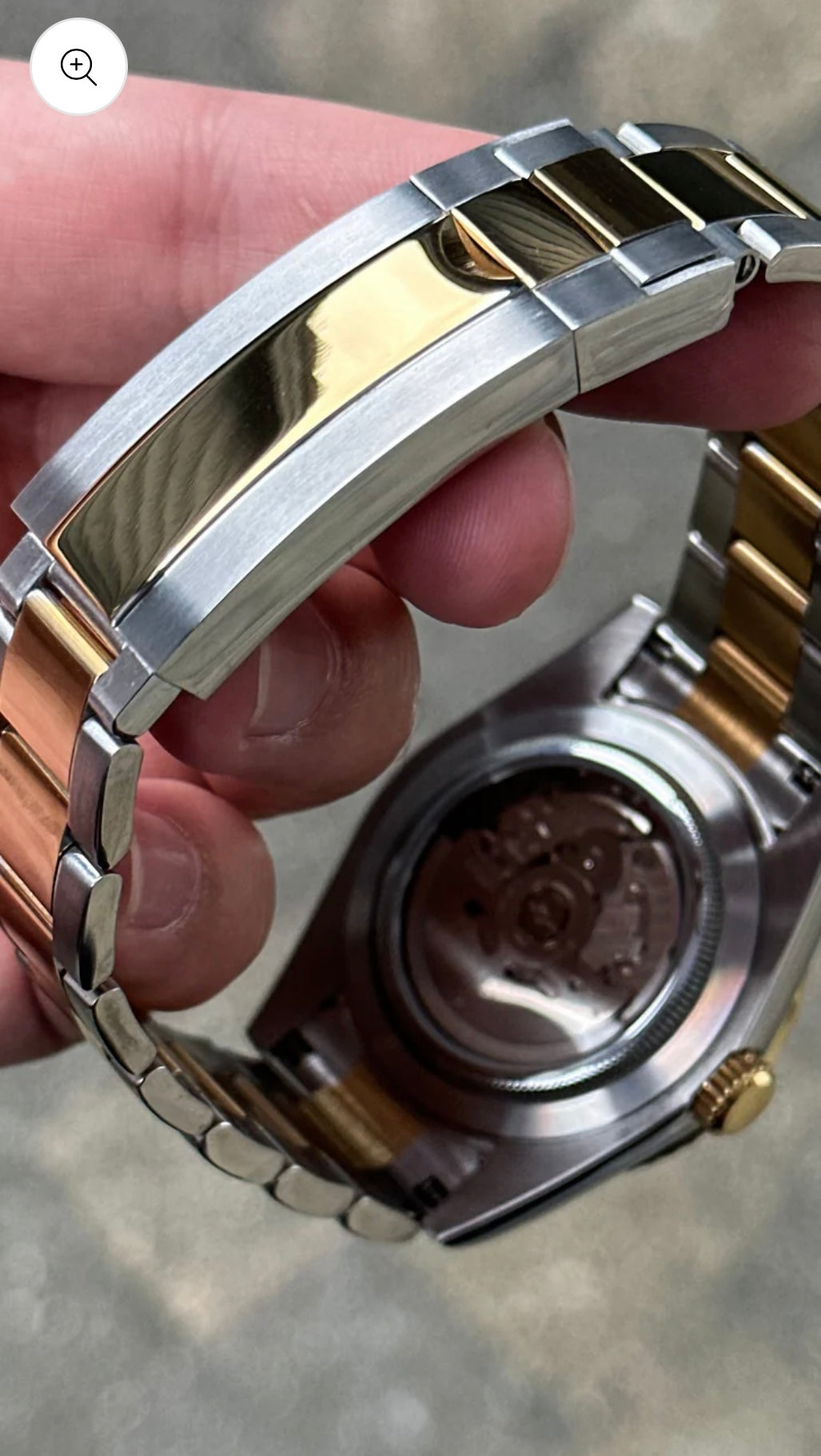 SEIKO MOD SKYDWELLER HALF GOLD MEN'S WATCH