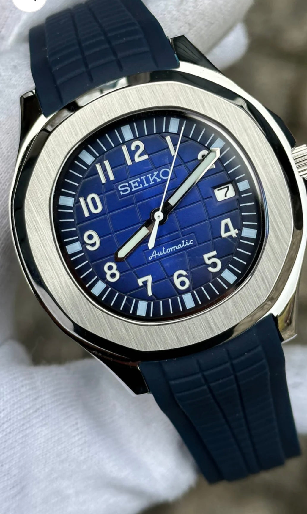 SEIKO MOD AQUANAUT NAVY MEN'S WATCH